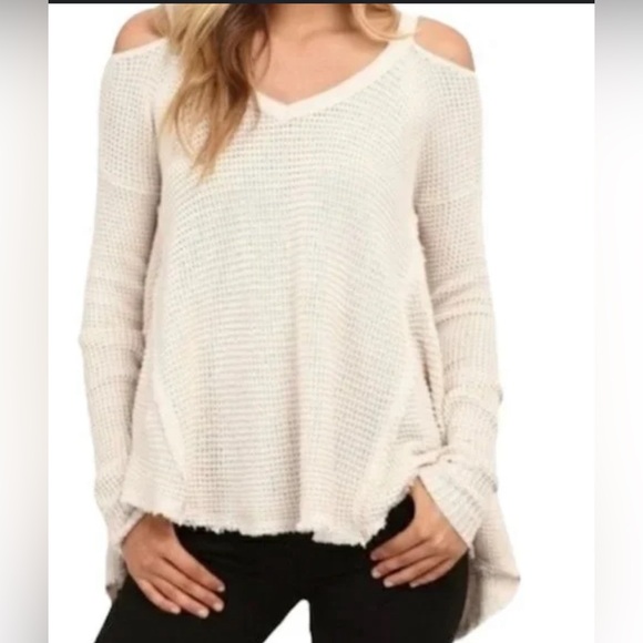 Elan Tunic Distressed Knit High Low Sweater - Picture 13 of 13